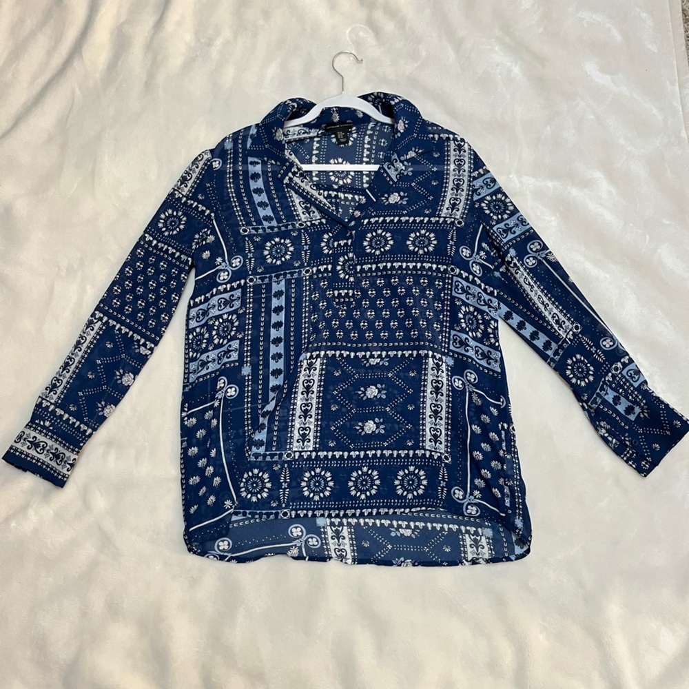 Adrienne Vittadini Navy Floral Western Blouse Sz M